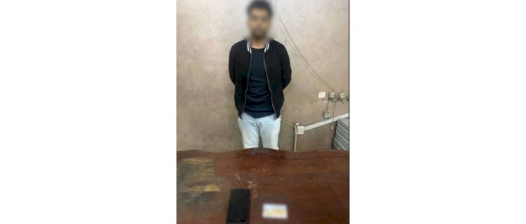 ضبط موظف لقيامه بتهديد طالبة علي التواصل الاجتماعي بإلقاهرة