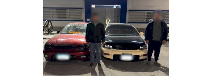 ضبط قائدى سيارتين لقيامهما بآداء حركات إستعراضية بأسيوط