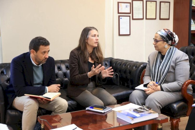 المجلس القومي للمرأة يبحث تعزيز التعاون مع الوكالة الفرنسية للتنمية