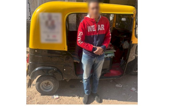 ضبط سائق لقيامه بوضع صورة مرشح علي التوك توك بالبحيرة