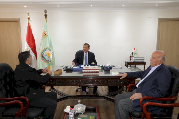 وزير الزراعة يستقبل رئيس اتحاد منتجي الدواجن