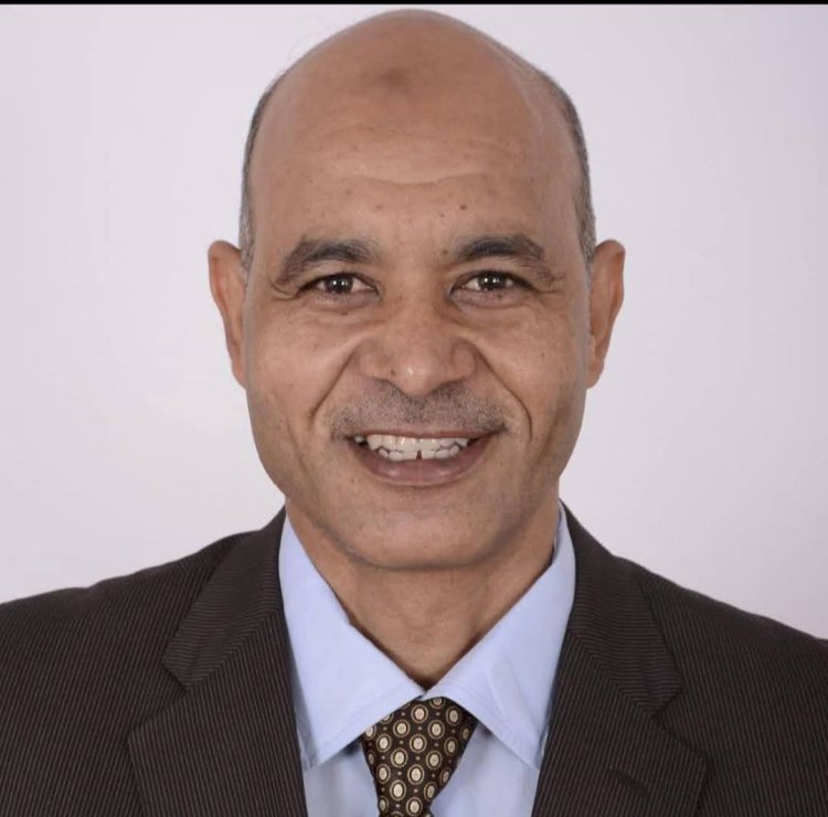 نماذخ مضيئة..الأستاذ الدكتور نبيل أحمدالمناخلي