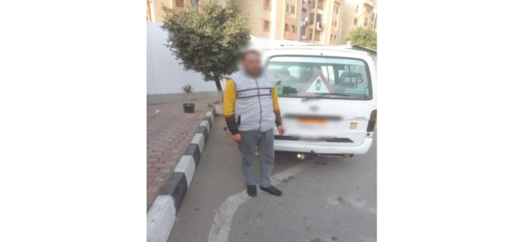 نكشف فيديو إمتناع سائق عن تحميل الركاب بالقاهرة
