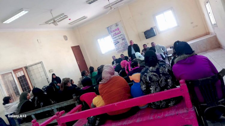 قافلة لتعليم الكبار بأبوتيج ضمن مبادرة "أسرتك مسئوليتك..احميها ووعيها"