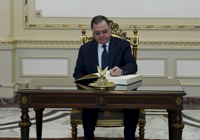 وزير الداخلية يشكر الرئيس بمناسبة عيد الشرطة ال" ٧٤"