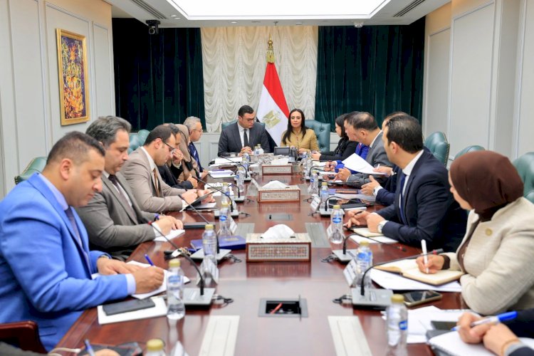 وزيران  يناقشان تيسير إجراءات التراخيص للحضانات على مستوى الجمهورية