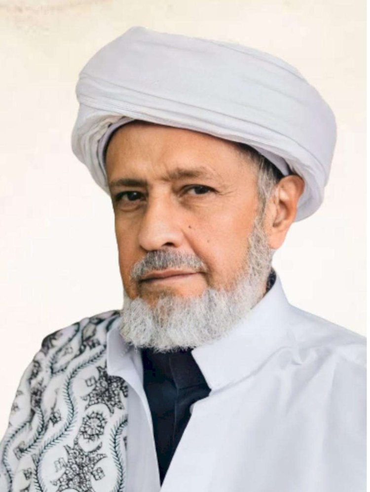 وزير الأوقاف ينعى مفتي الشافعية العالم الحبيب عمر بن حامد بن الجيلاني