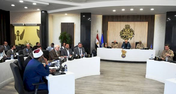 محافظ أسوان يشيد بتكامل الجهود خلال تنفيذ فعاليات مشروع (صقر 163)