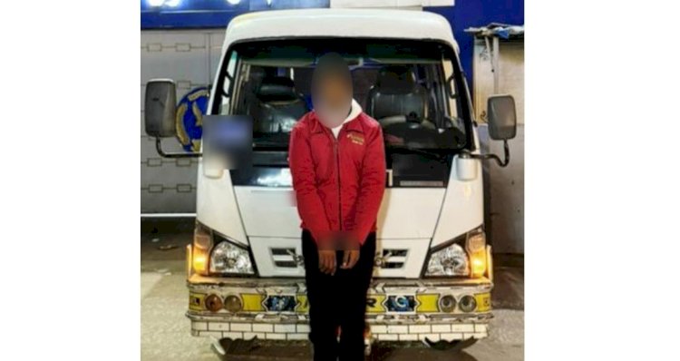 حقيقة قفز طالبة من "ميكروباص" بالإسكندرية