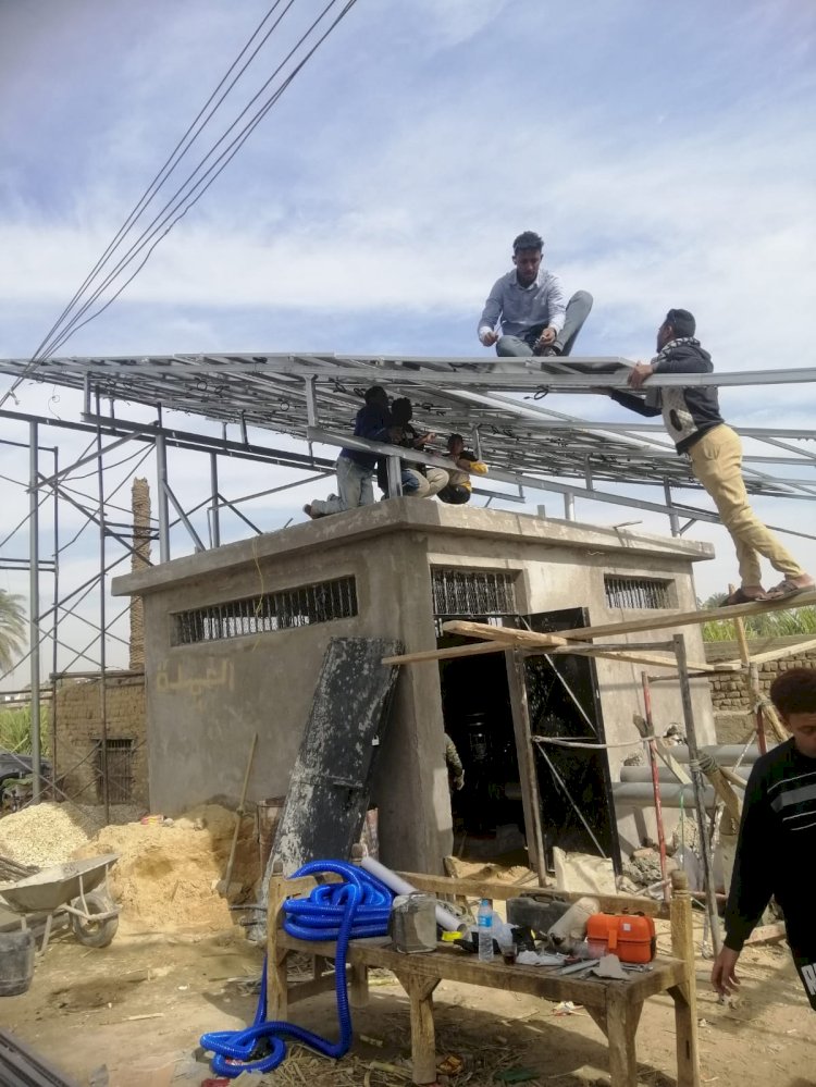 محافظ قنا: تطوير 3 محطات للري تخدم قرابة 160 فدانًا بنظام الطاقة الشمسية