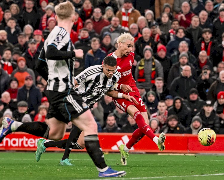 ترتيب ليفربول بعد فوزها على نيوكاسل يونايتد برباعية