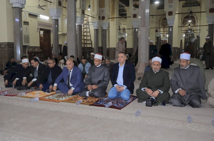 سكرتير عام سوهاج يشهد احتفال الأوقاف بذكرى ليلة النصف من شعبان