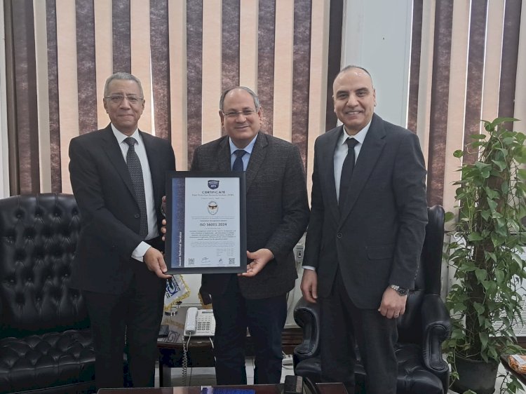 "البحوث الزراعية"  يستلم شهادة الايزو الدولية لمعهد وقاية النباتات