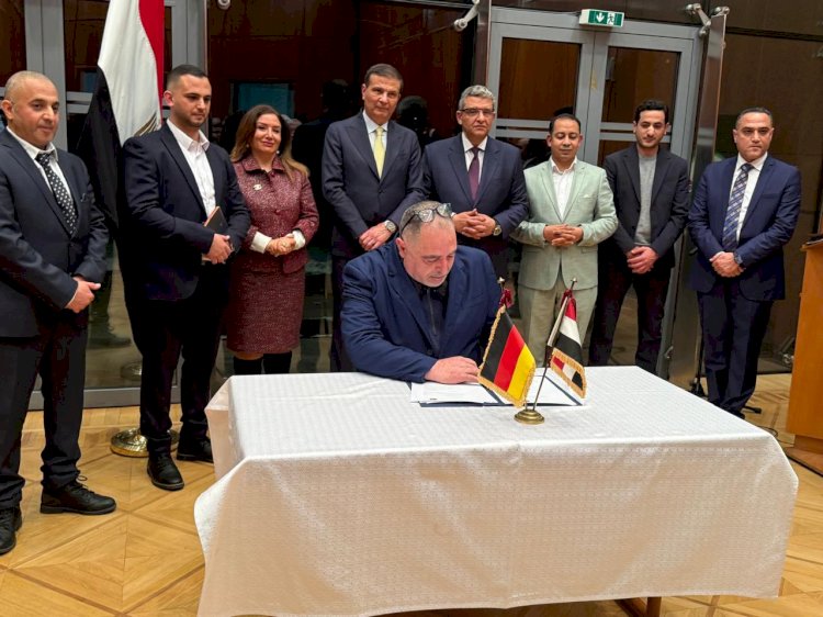 وزير الزراعة يشهد تدشين أعمال مجلس الصادرات والأعمال المصرية ببرلين