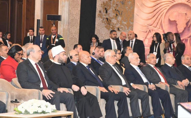 "الازهري"  يشهد اجتماع القاهرة التاسع لرؤساء المحاكم الدستورية والدستورية الإفريقية