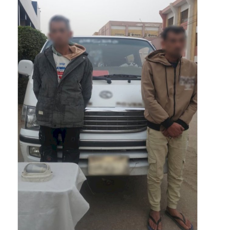 ضبط المتهمين بسرقة كشافات انارة الحواجز بالقليوبية