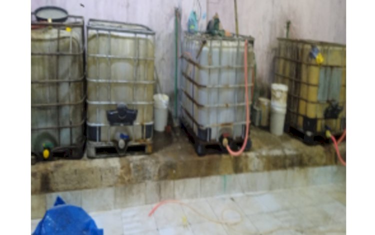 ضبط مصنع لانتاج المخصبات الزراعية مجهولة المصدر بالمنوفية