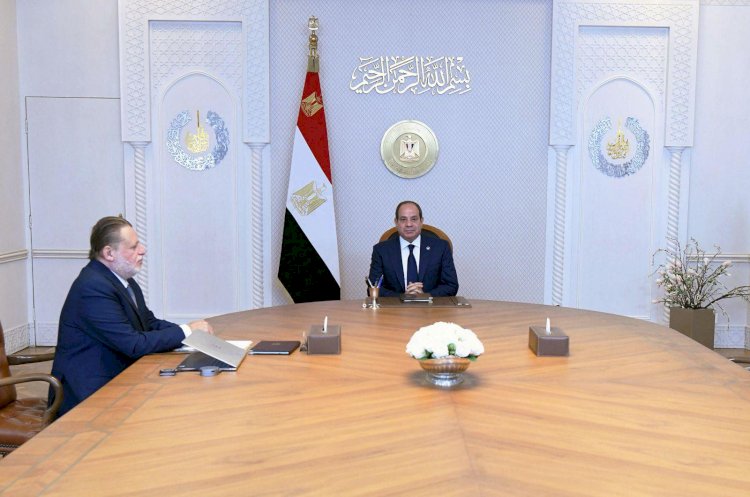 الرئيس السيسي يناقش انجازات القطاع المصرفي مع محافظ البنك المركزي