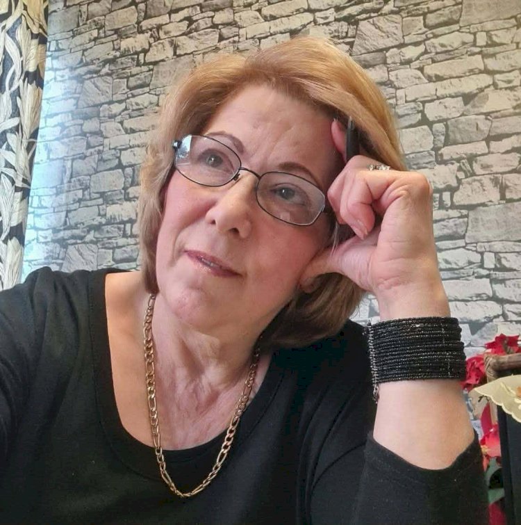 قراءة في قصيدة من أصل النبوءات للشاعرة نبيلة حماني ..بقلم  فيروز مخول