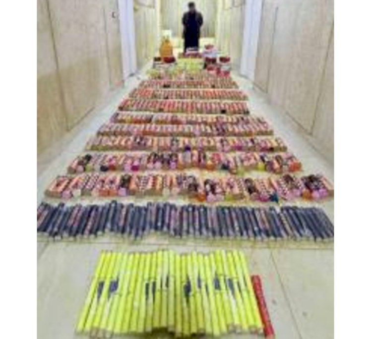 ضبط 1,3مليون قطعة ألعاب نارية في عدة محافظات