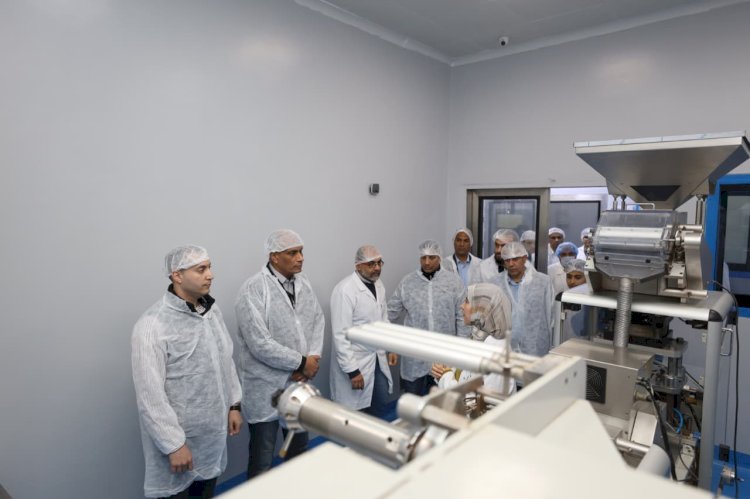 محافظ كفرالشيخ يتفقد مصنع سبأ للأدوية والصناعات الكيماوية بمدينة بلطيم