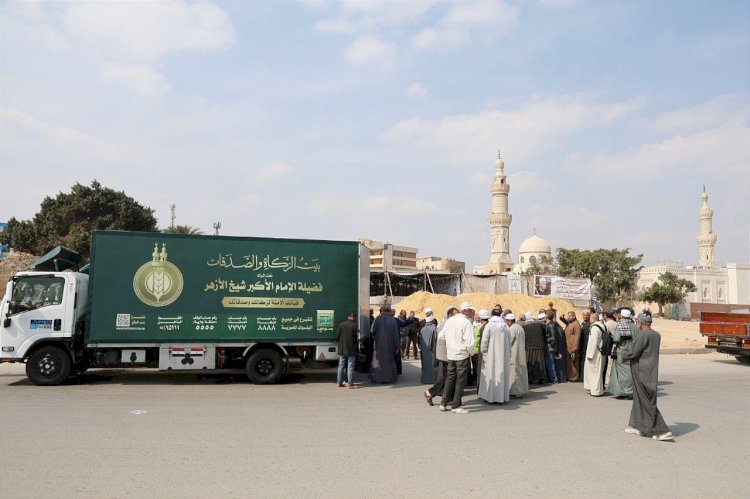الأوقاف: توزيع 1000 كرتونة مواد غذائية لدعم الأسر المستحقة