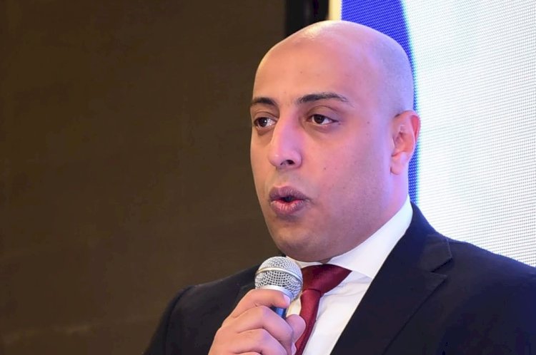 النائب محمد مكي يكرم 350 من حفظة القرآن الكريم بأخميم بسوهاج