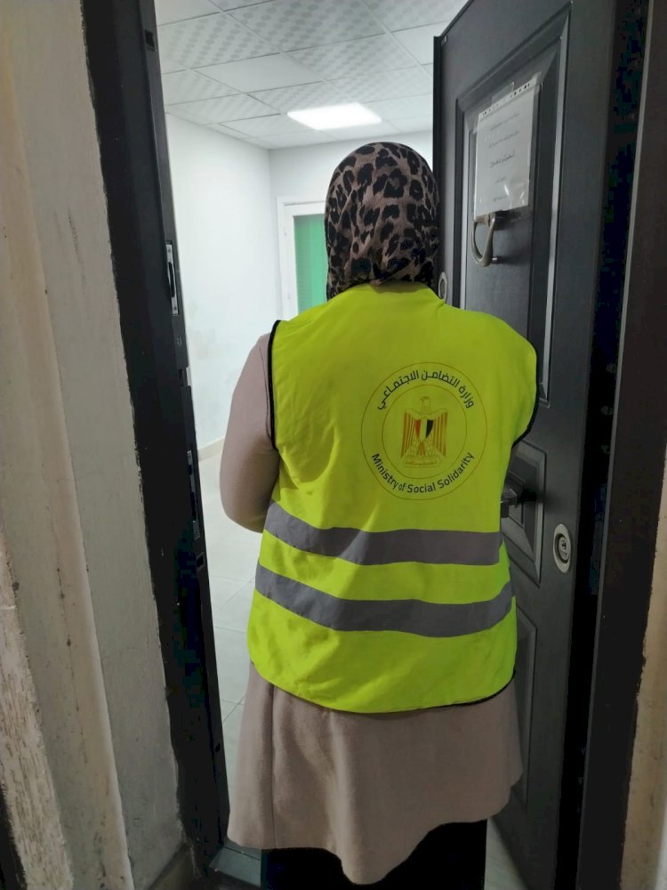 التضامن:  توزيع أكثر من  ١٥ ألف وجبة علي أهالي مناطق مشروعات السكن بديل العشوائيات