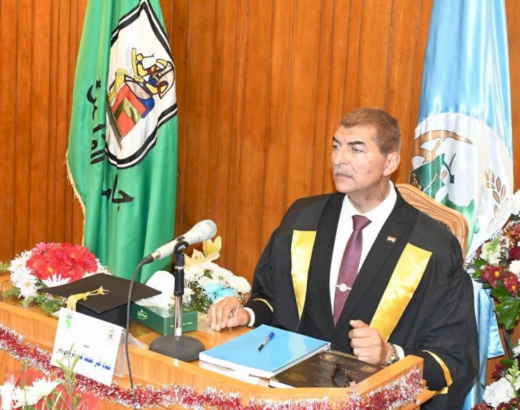 "الازهري"يشهد رسالة دكتوراه عن تأثير السياسات الدولية في الأمن المائي المصري