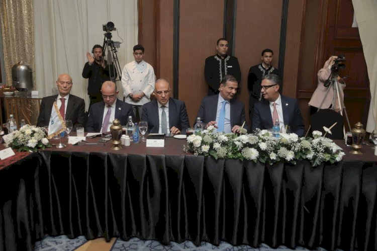 وزير الزراعة يحضر حفل سحور جمعية "هيا"