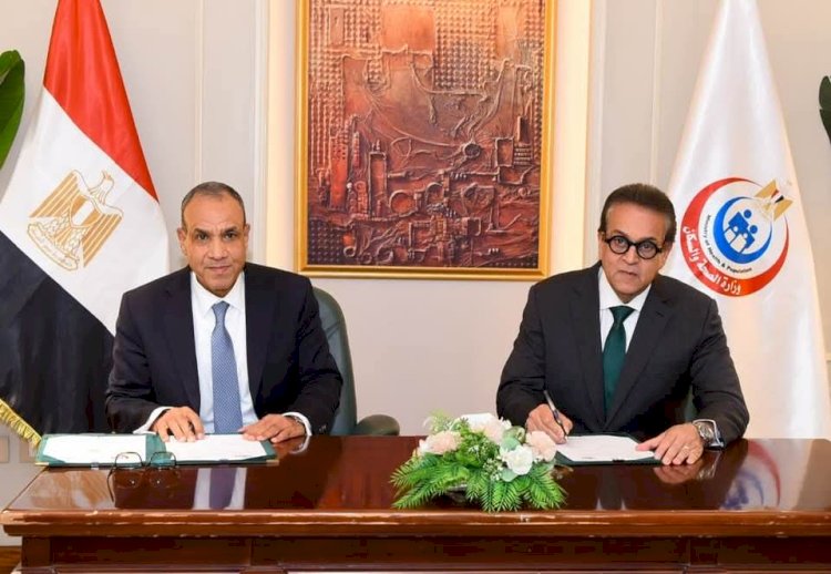 وزيرا الخارجية والصحة يوقعان بروتوكول “علاجك في مصر” لتيسير الرعاية الطبية المتكاملة للمصريين بالخارج