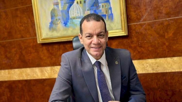 ملف خاص| كيف تُبحر سفينة التأمين في عصر الحروب؟ (2) محمد عبدالمولى يجيب