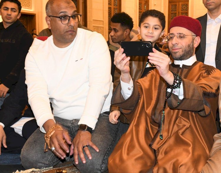 وزير الأوقاف يشهد صلاة التهجد في ليلة الـ٢٧ من رمضان بمسجد العلي العظيم بألماظة