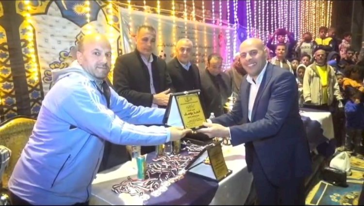 فريق "السامبا" يحصد كأس دورة مؤسسة النبأ الوطني بسوهاج