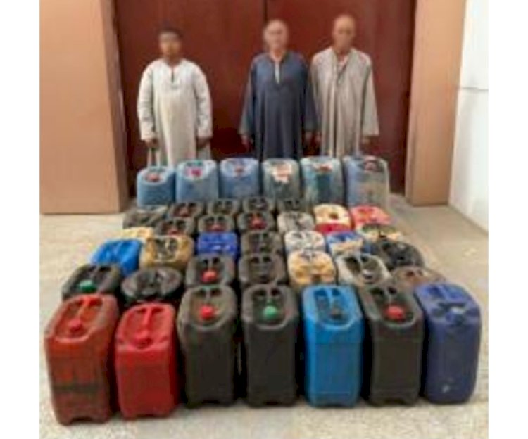 ضبط 3 متهمين لتجميعهم مواد بترولية داخل مخزن بأسوان