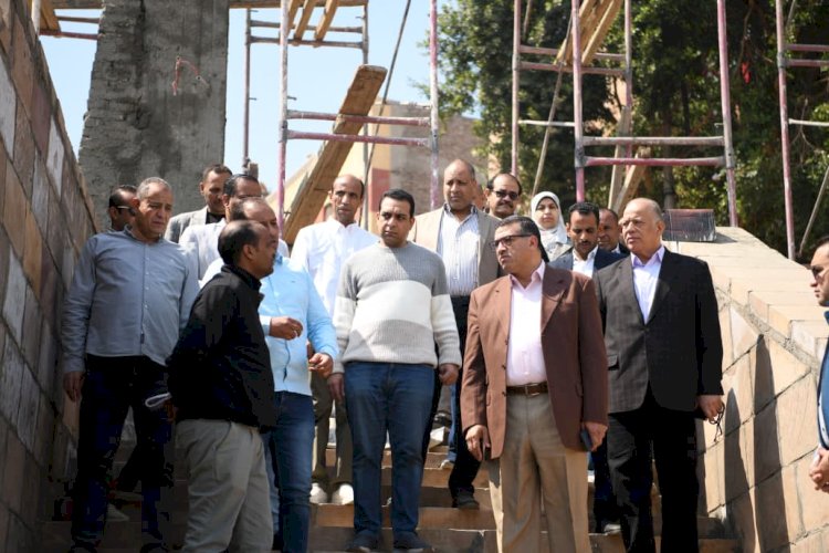 محافظ قنا يتفقد مشروعات السياحة الريفية بـ "دندرة"