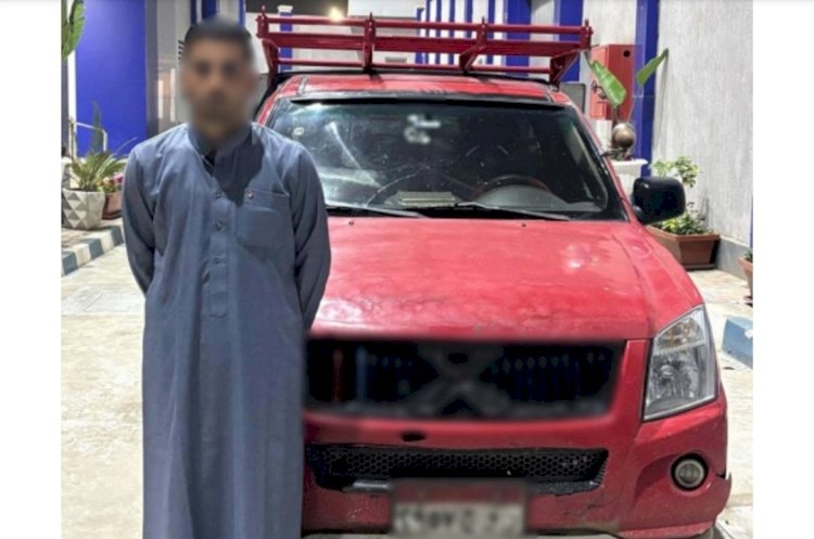 نكشف  فيديو  قيام سائق بتحميل ركاب  بالصندوق الخلفى للسيارة بالشرقية