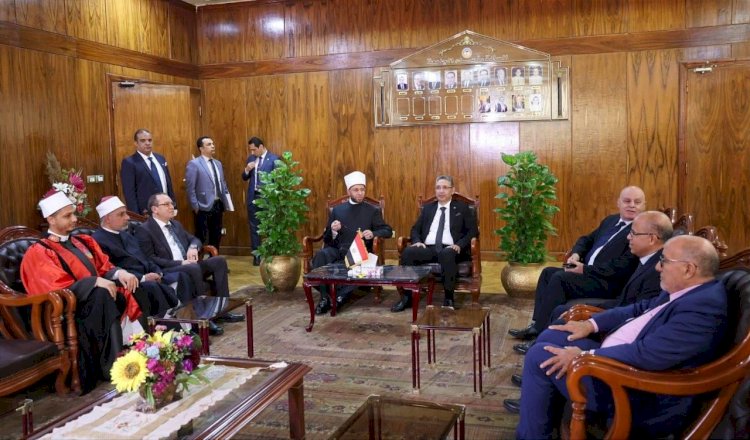 محافظ الغربية يستقبل وزير الأوقاف ويشيد بدولة التلاوة