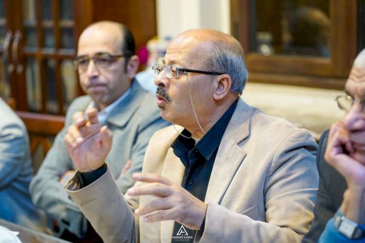 أموت شوقا .. للشاعر الكبير الراحل أشرف البولاقي