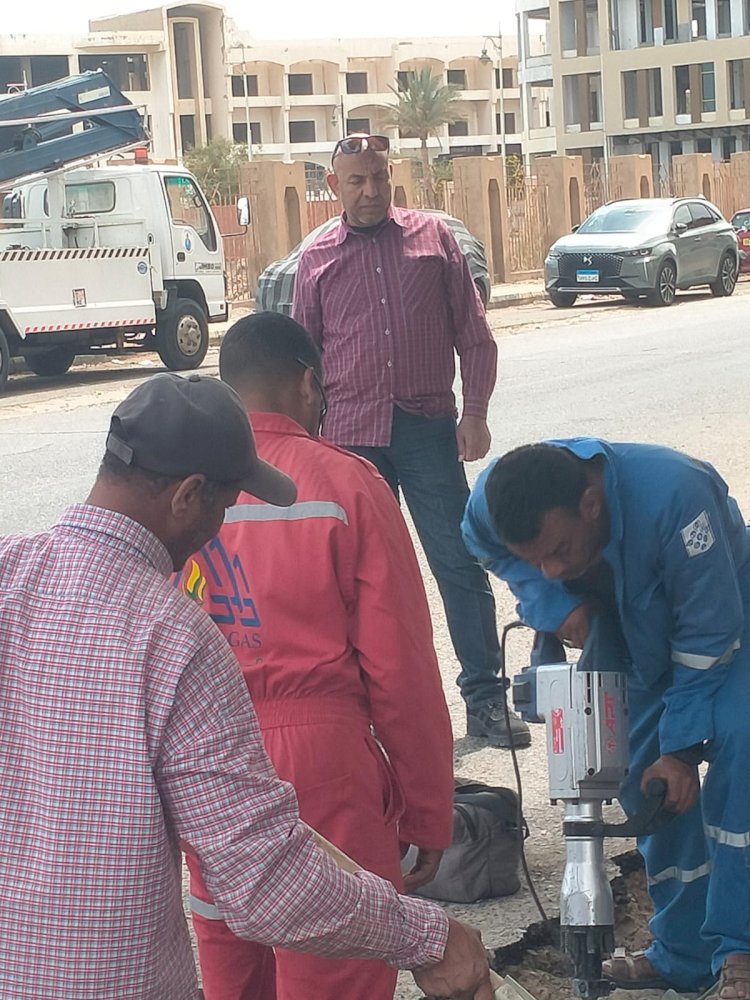 جهود مكثفة لتعزيز كفاءة واستقرار الكهرباء بمدينة الغردقة