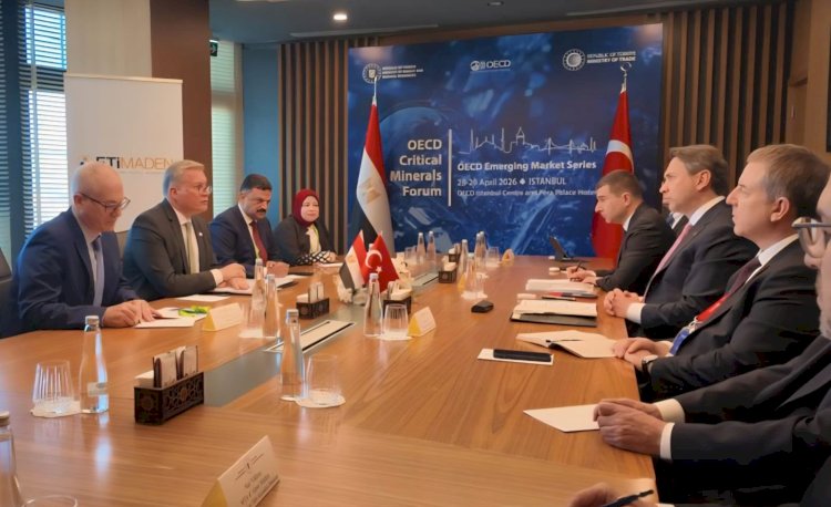 وزير البترول يبحث مع نظيره التركي فرص التعاون في مجالات التعدين والطاقة