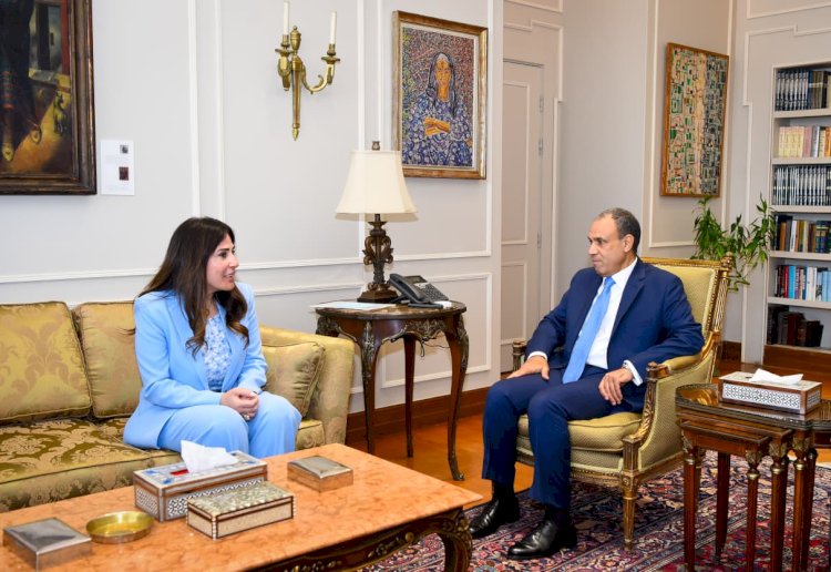 وزير الخارجية يستقبل وزيرة الإسكان لتعزيز جهود خدمة المصريين بالخارج