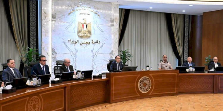 رئيس الوزراء يهنيء عمال مصر في عيدهم: نقدر جهودكم الوفية في دفع تروس الإنتاج في مختلف القطاعات