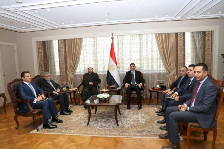 وزيرا الأوقاف والشباب يبحثان حل تشابكات أراضي الأوقاف المقام عليها المنشآت الرياضية
