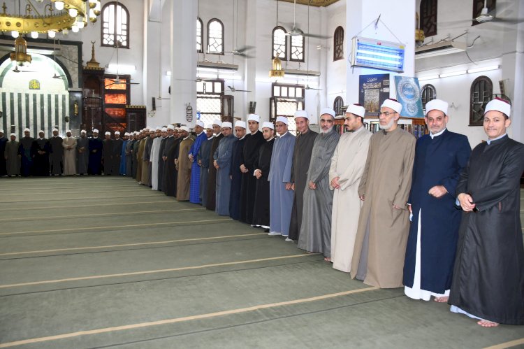 الأوقاف تُسيّر قافلة دعوية موسعة إلى أحياء عين شمس والمرج لنشر الوعي الديني