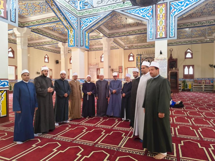 انطلاق ثلاث قوافل دعوية مشتركة بين الأزهر الشريف ووزارة الأوقاف  الي ثلاثة محافظات