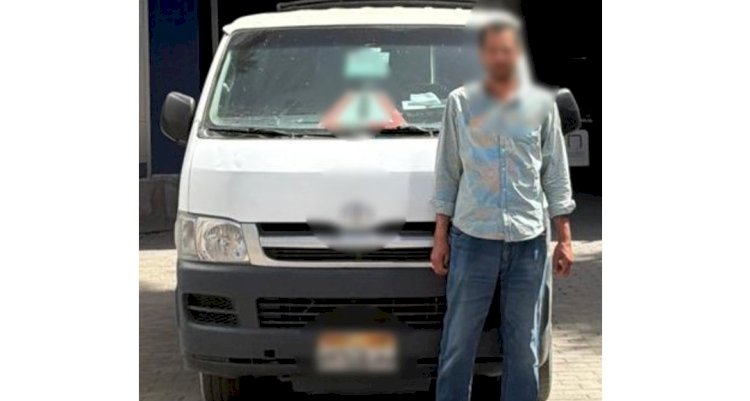 الفيديو السبب في التحفظ علي سيارة سائق لتحصيله أجرة أزيد من المقررة بالبحيرة