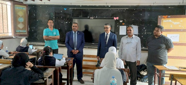 جولة ميدانية لوكيل مديرية تعليم قنا لتفقد امتحانات مدارس ابو تشت