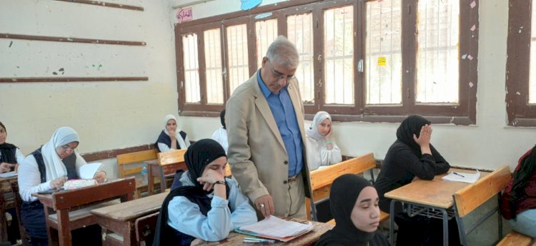 جولة ميدانية لوكيل تعليم قنا لمتابعة امتحانات صفوف النقل وانتظام اللجان بأبوتشت