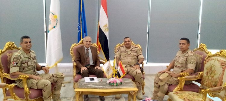 رئيس جامعة أسوان يستقبل قيادات التجنيد والتعبئة